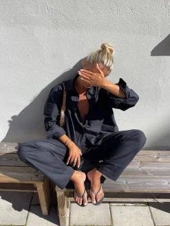 Djerf Avenue Breezy Shirt Black Online