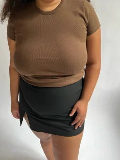 Djerf Avenue Daily T-Shirt Ribbed Cocoa Sale