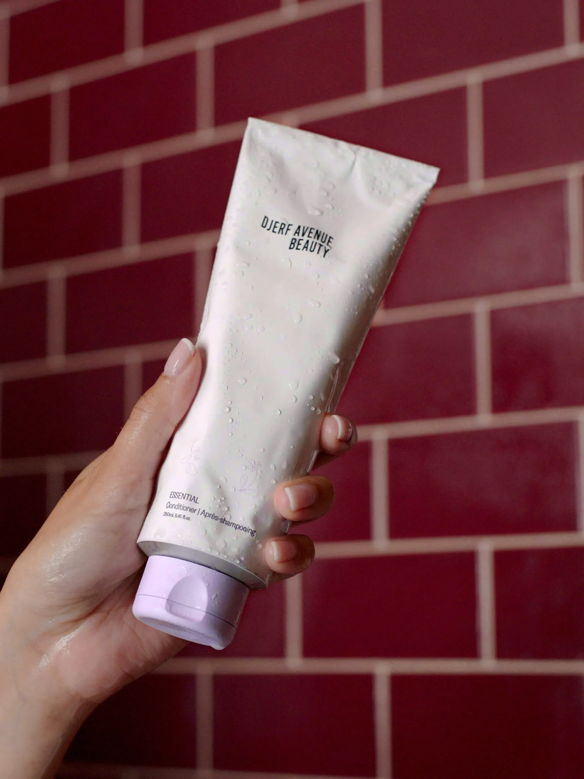 Djerf Avenue Essential Moisture Conditioner New