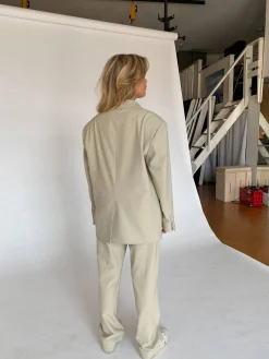 Djerf Avenue Forever Blazer Greige Discount