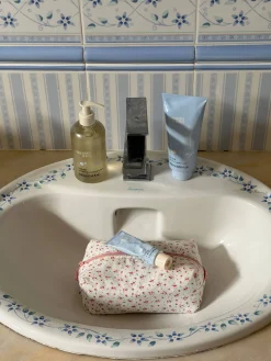 Djerf Avenue Go Close Body Lotion New