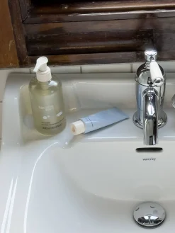 Djerf Avenue Go Close Hand Wash Best