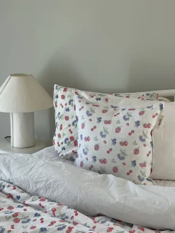 Djerf Avenue Linen Cushion Cover Summer Berries Best