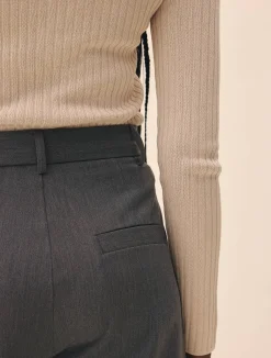 Djerf Avenue Remake Favorite Shorts Grey Clearance