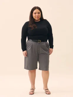 Djerf Avenue Remake Favorite Shorts Grey Clearance