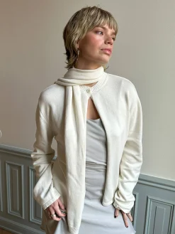 Djerf Avenue Scarf Cream Online