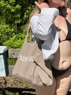 Djerf Avenue Tote Bag Oat